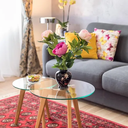 Petrovaapartment Апартаменты
